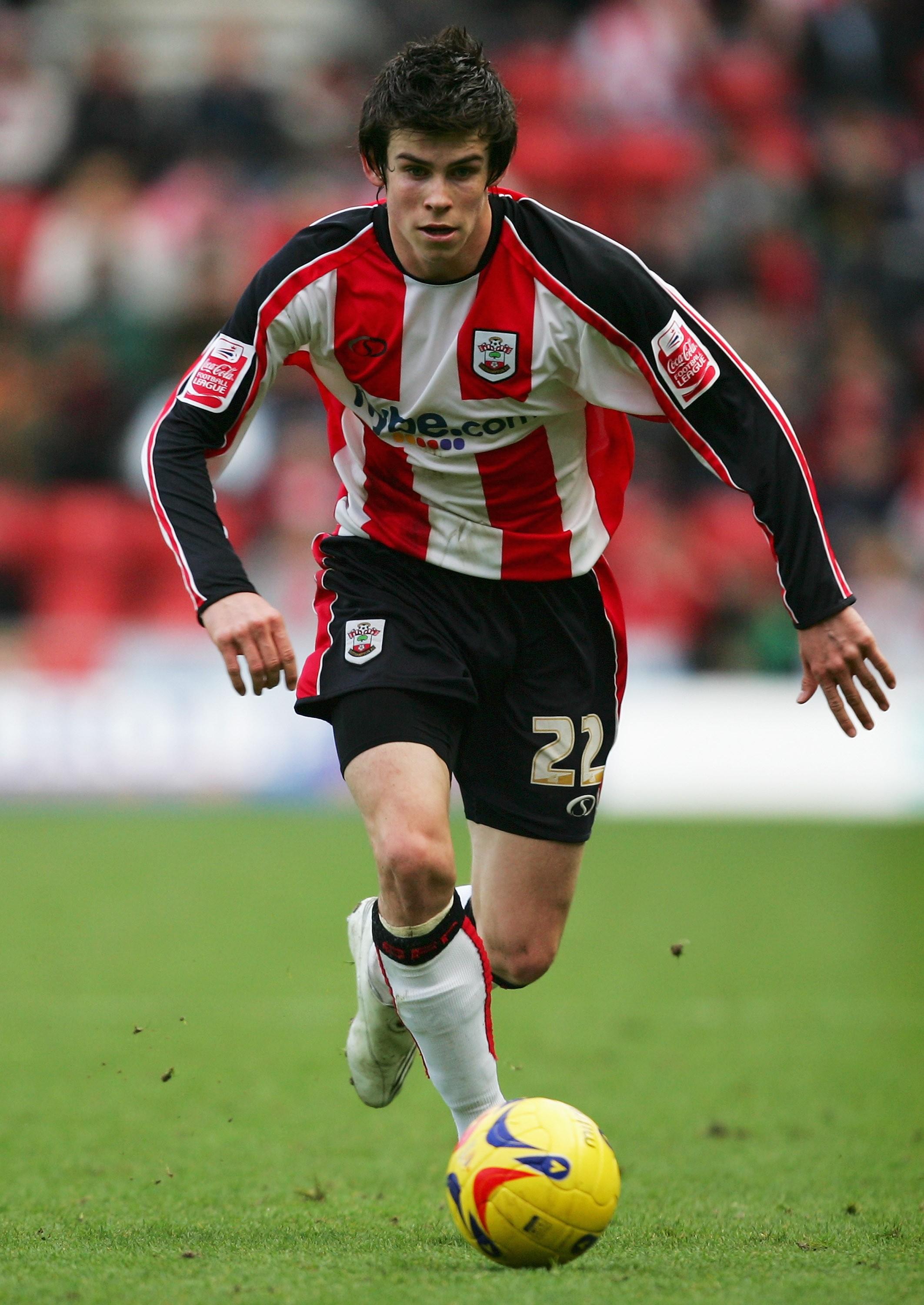 包含贝尔场上发挥持续火热,助球队连胜不断的词条 包含贝尔场上发挥持续火热,助球队连胜不断的词条