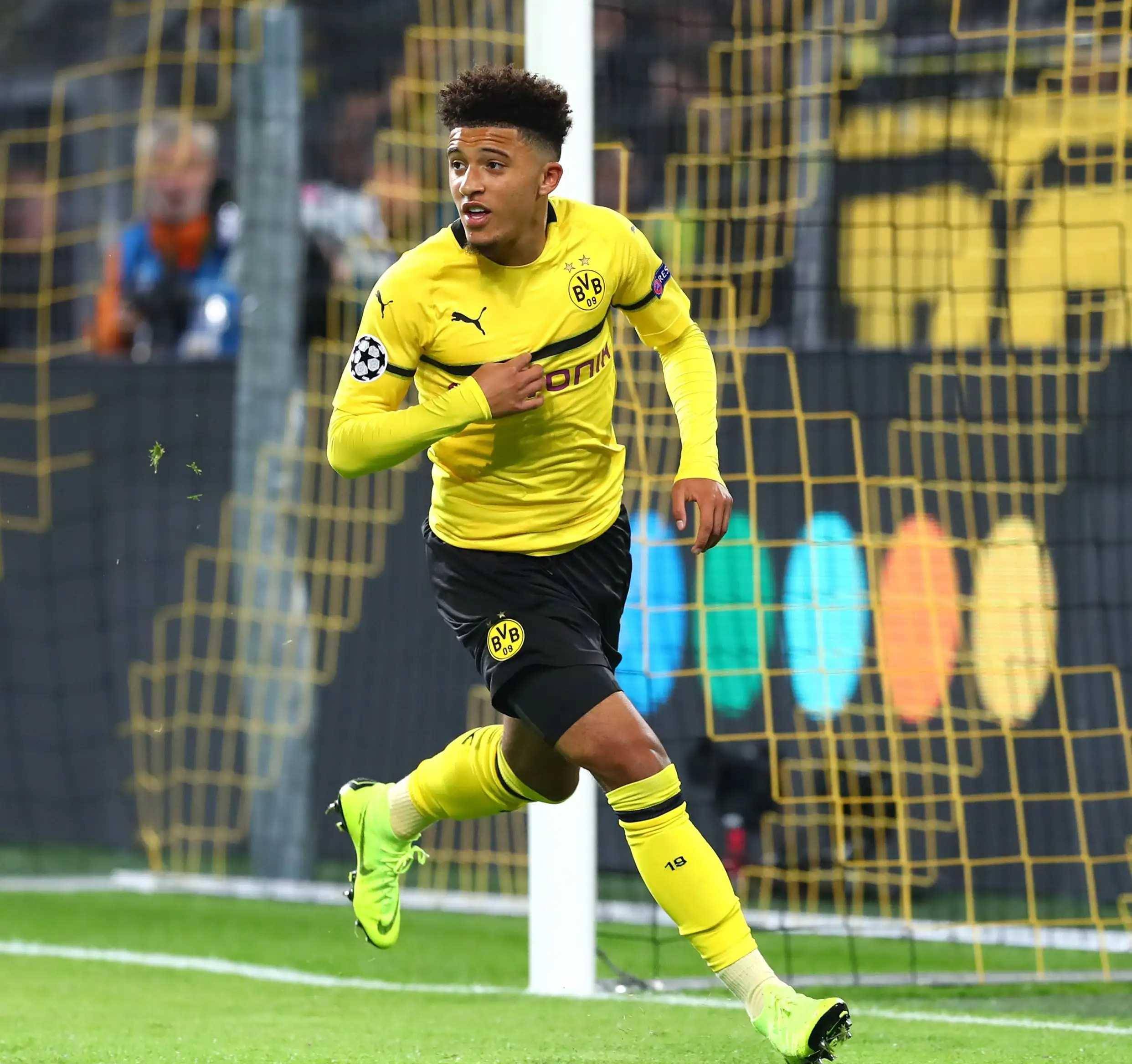 多特蒙德备战下一场比赛，全队士气高昂