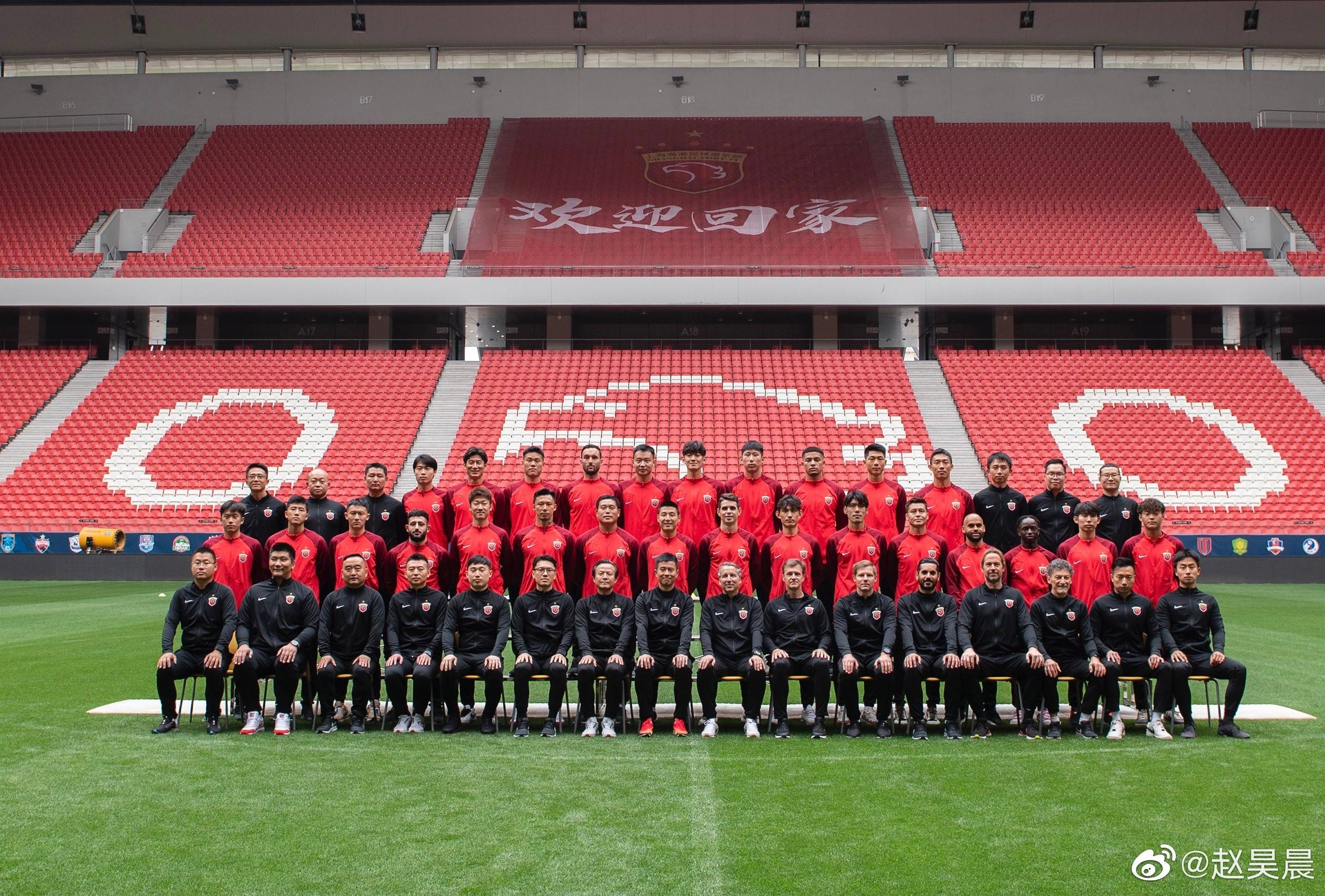 上海上港主力队员表现出色，晋级亚冠强