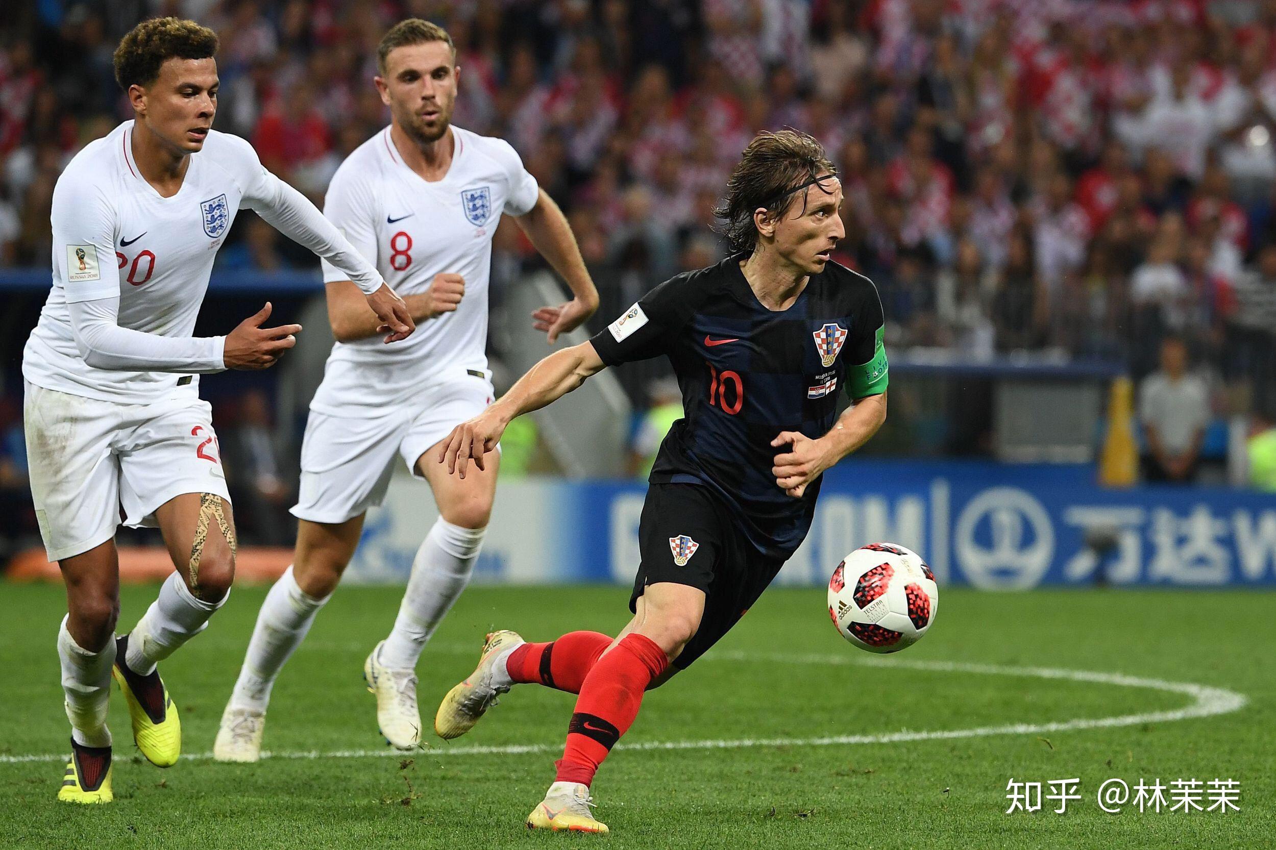 克罗地亚逆转保加利亚，赢得关键胜利