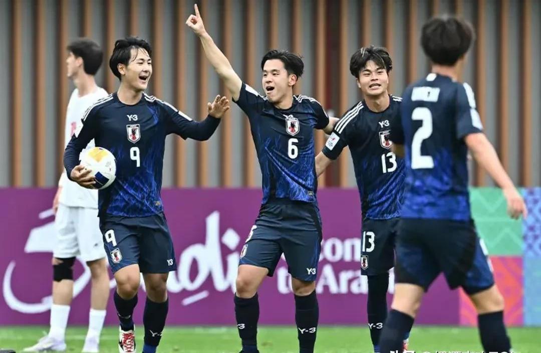 包含沙特球队遭遇败局,无缘晋级下一轮的词条 包含沙特球队遭遇败局,无缘晋级下一轮的词条