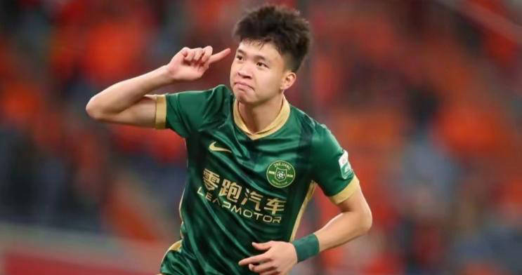 欧洲豪门大捷逆袭传奇持续