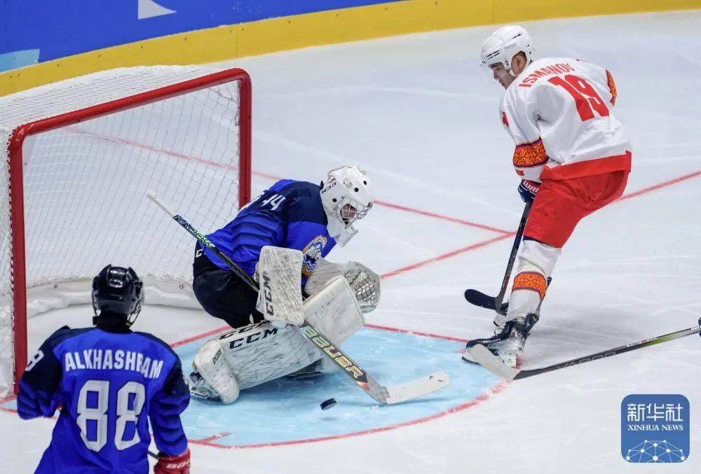 加拿大冰球队实现大逆转，晋级半决赛！