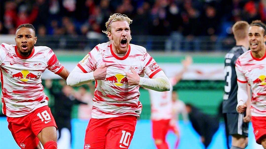 RB莱比锡低迷表现引发球迷不满