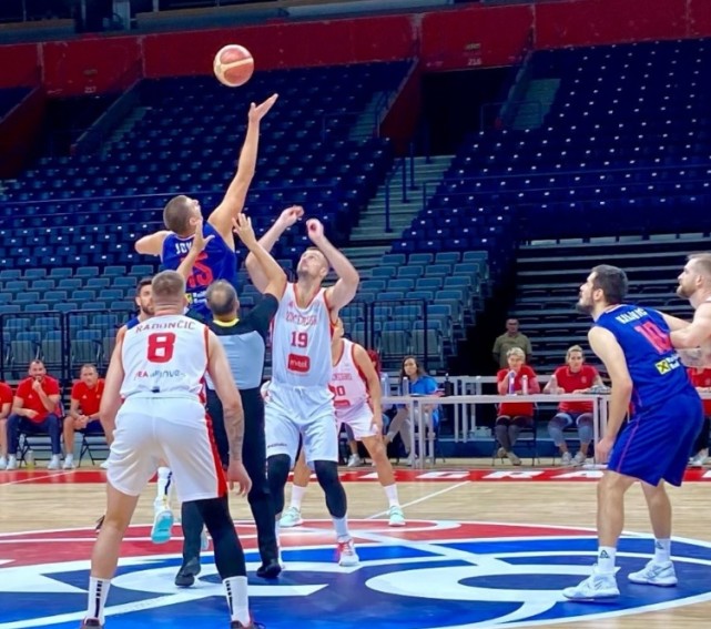 黑山主场战胜斯洛文尼亚，士气高涨