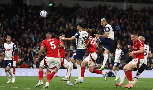 热刺主场小胜伯恩利，取得宝贵三分