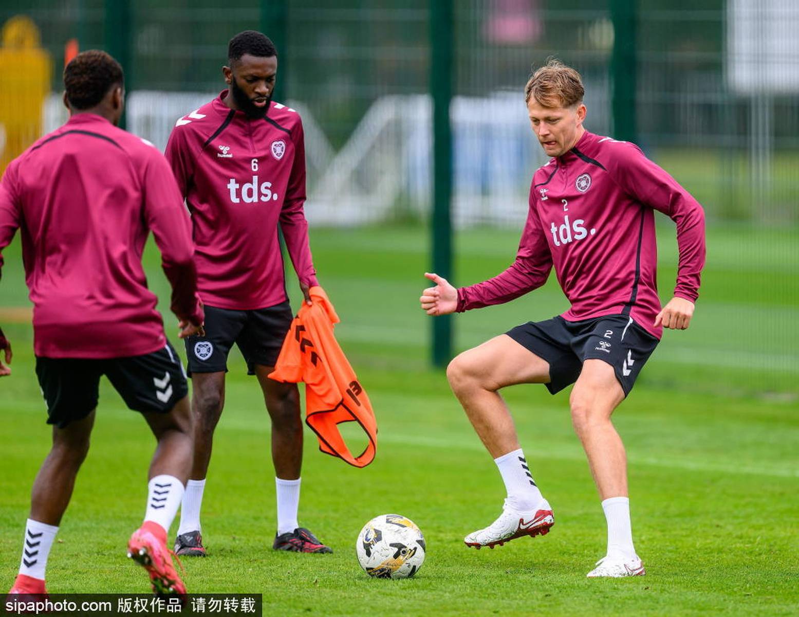 球队备战新赛季，全员状态火爆