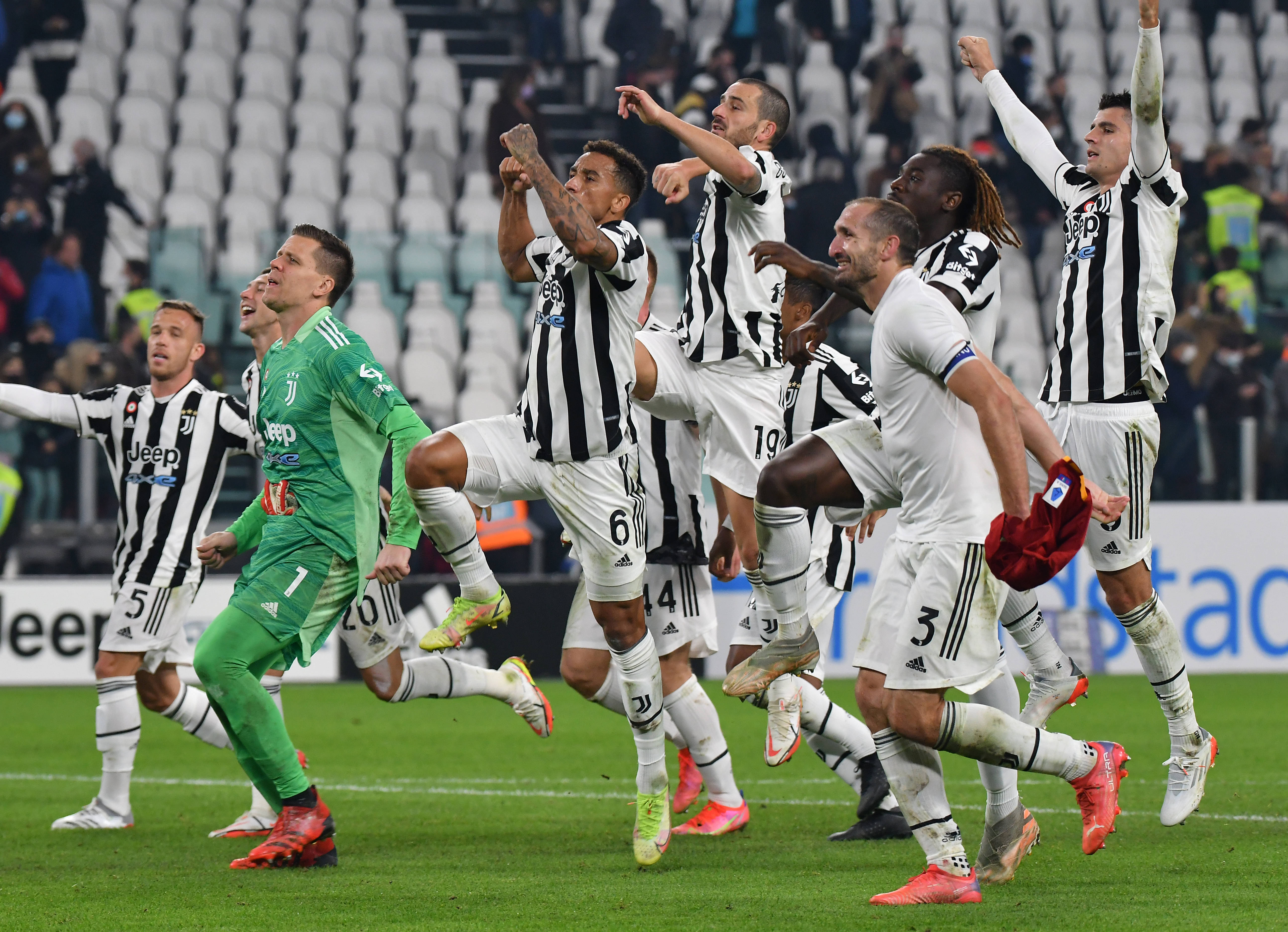 包含佛罗伦萨客场负于帕尔马,遗憾败北的词条 包含佛罗伦萨客场负于帕尔马,遗憾败北的词条