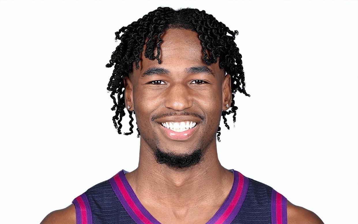 亚眠官方宣布引进新外援，加强球队实力