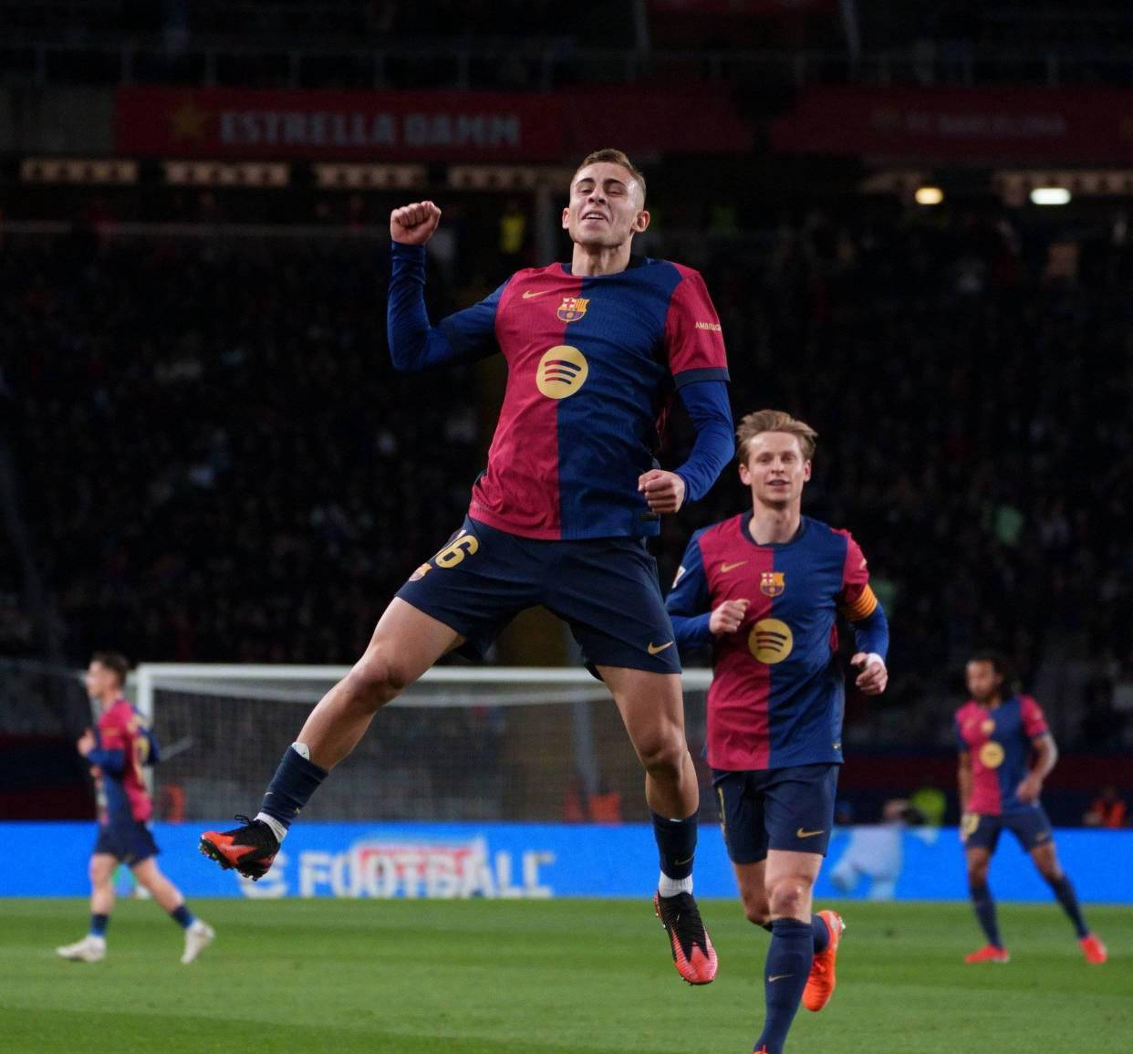 瓦伦西亚主场告捷，巴伦西亚客场失利