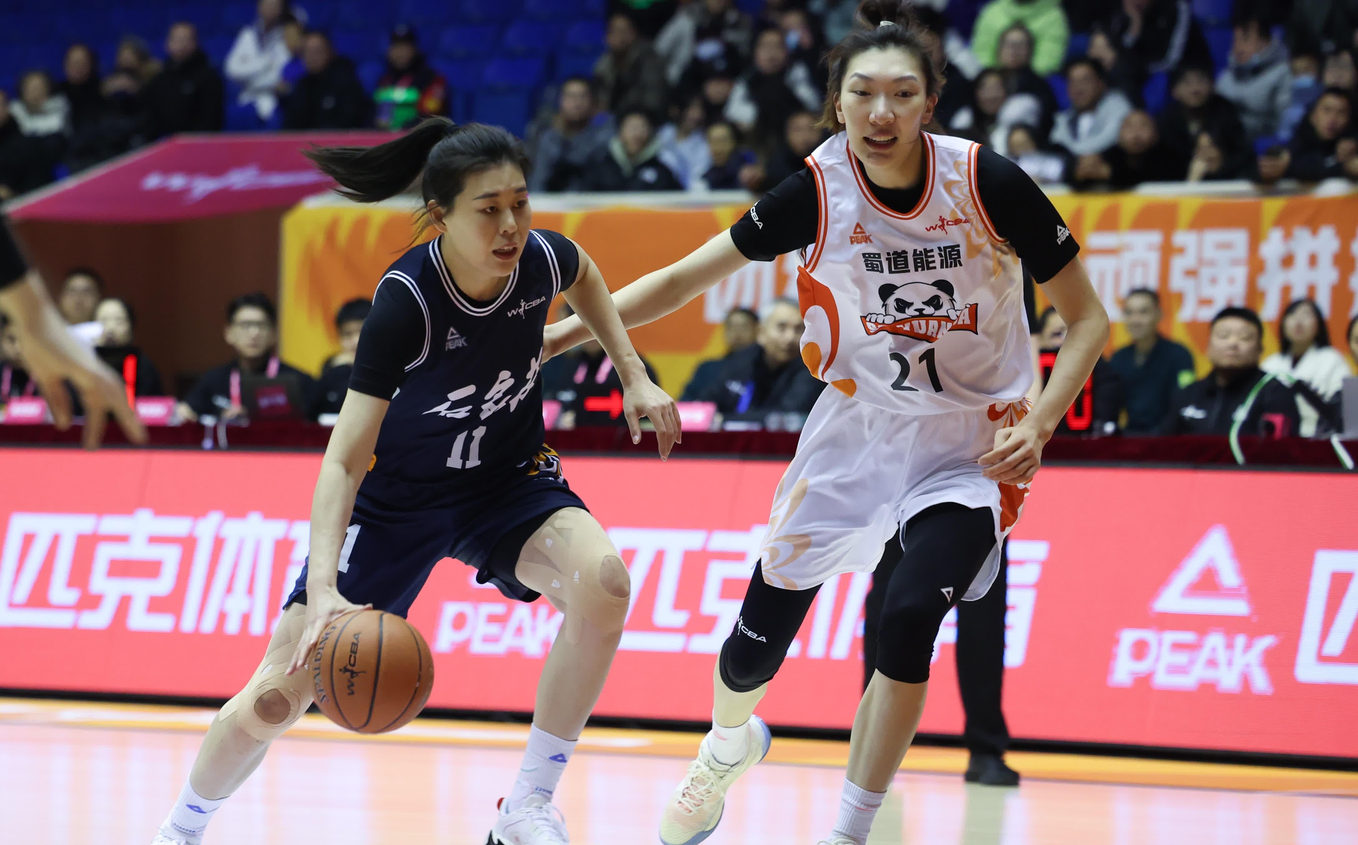 河北女篮连战连胜，冲刺冠军！