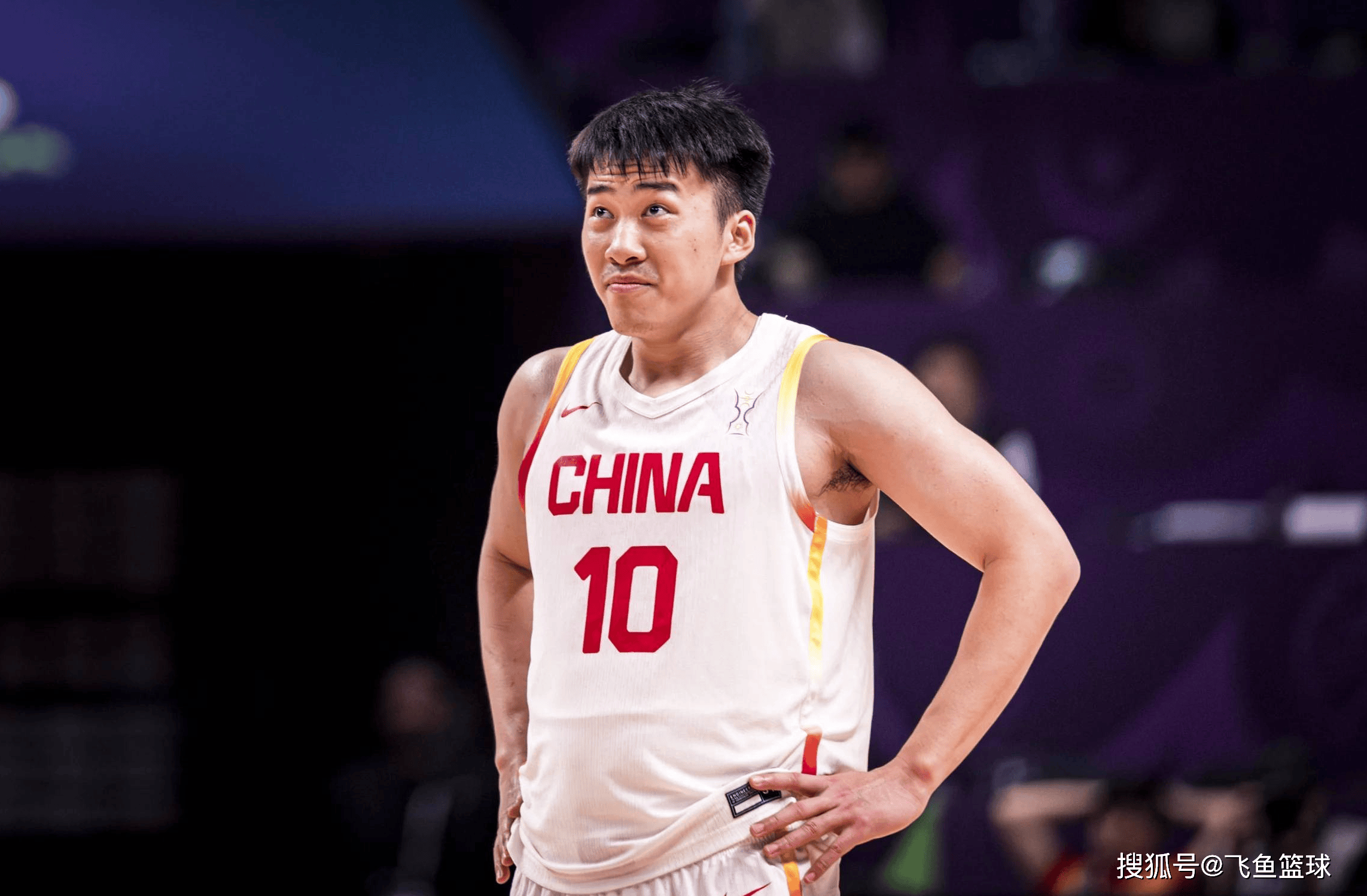 大连男篮力克四川，赢得关键胜利