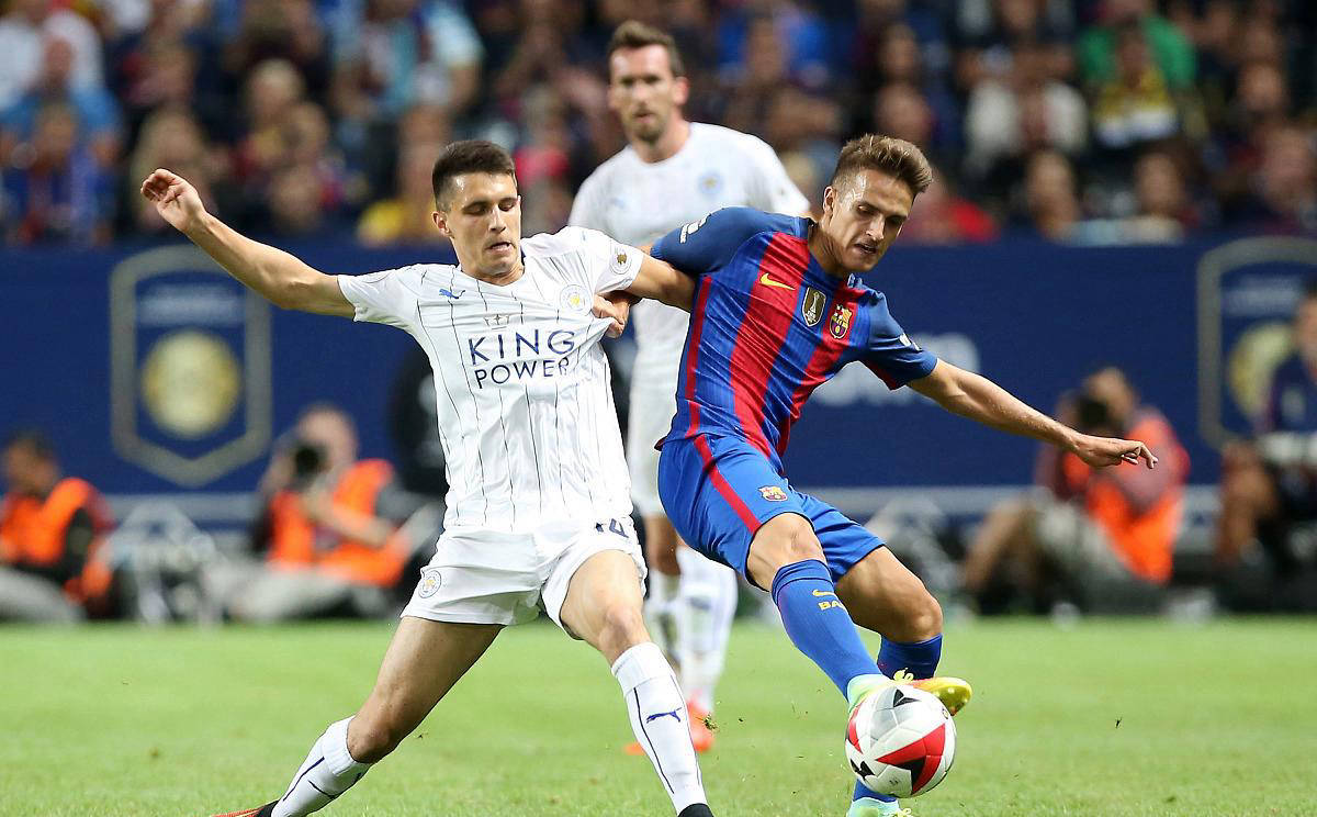 包含阿贾克斯主场大胜狂擒对手，状态火爆！的词条