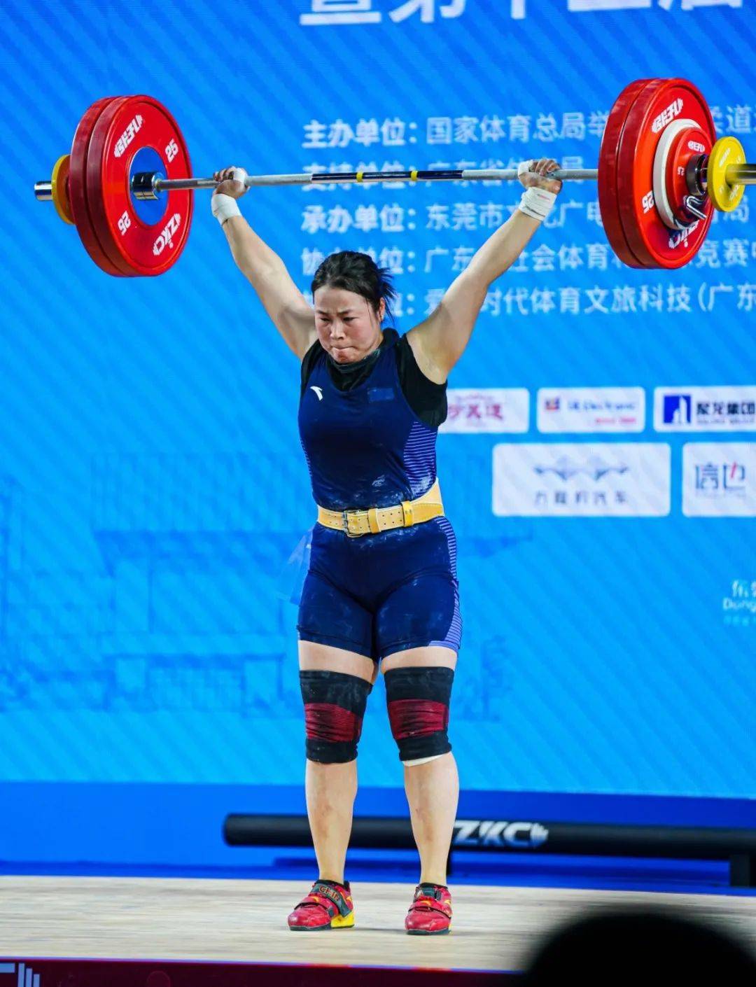 委内瑞拉运动员斩获第一,引人注目 委内瑞拉运动员斩获第一,引人注目