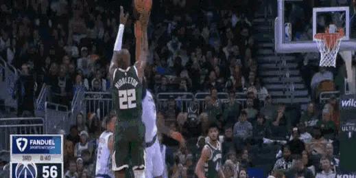 雄鹿球员受伤缺阵，球队遭遇困境