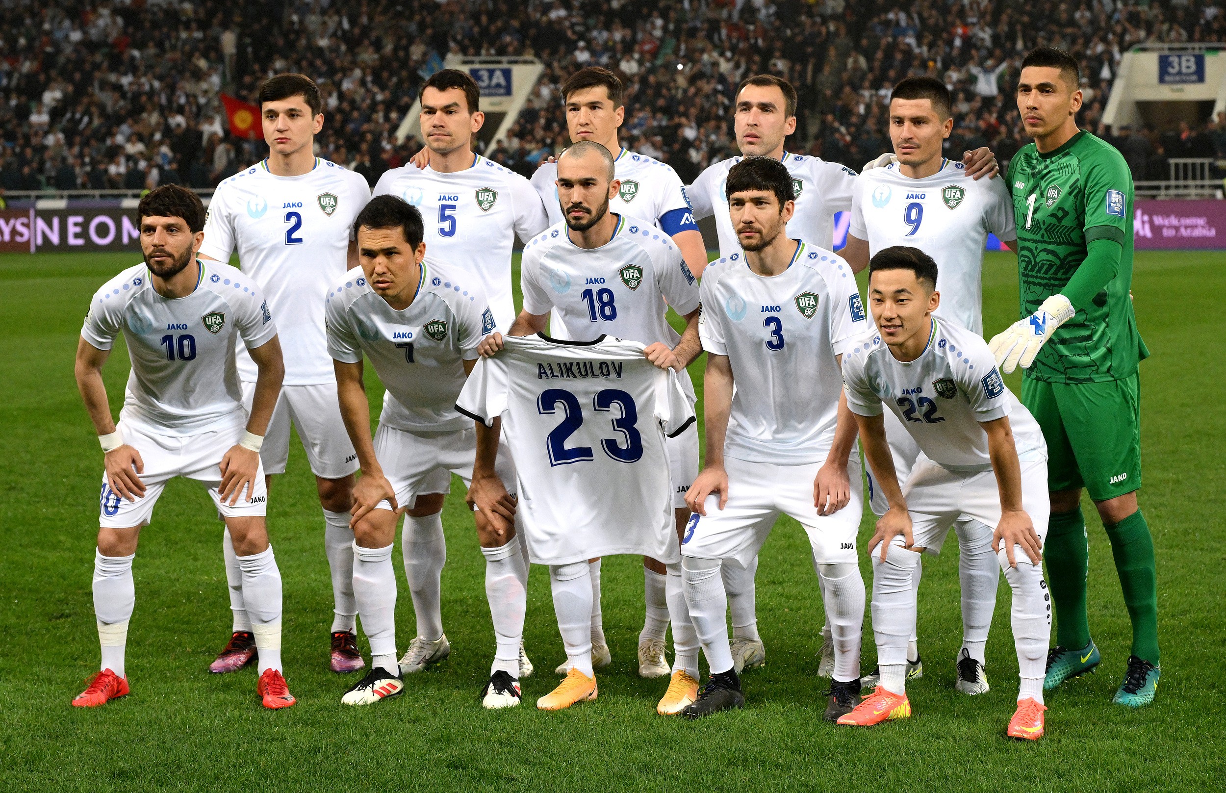 乌兹别克斯坦球队在国际比赛中引人注目