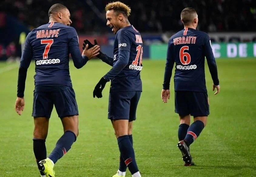 巴黎圣日耳曼客场胜雷恩，取得三分的简单介绍