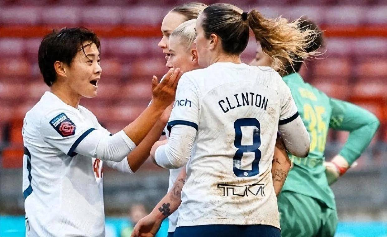 巴西女足队遇挑战，取胜突破难关