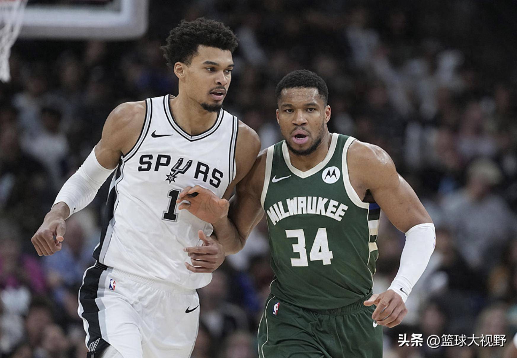 雄鹿逆转马刺,保持胜势 雄鹿逆转马刺,保持胜势