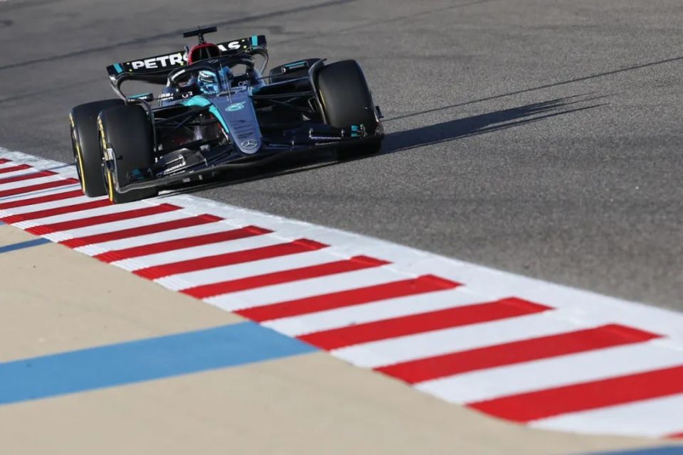 包含哈斯车队横扫阿斯顿马丁,周冠宇关键制胜的词条 包含哈斯车队横扫阿斯顿马丁,周冠宇关键制胜的词条